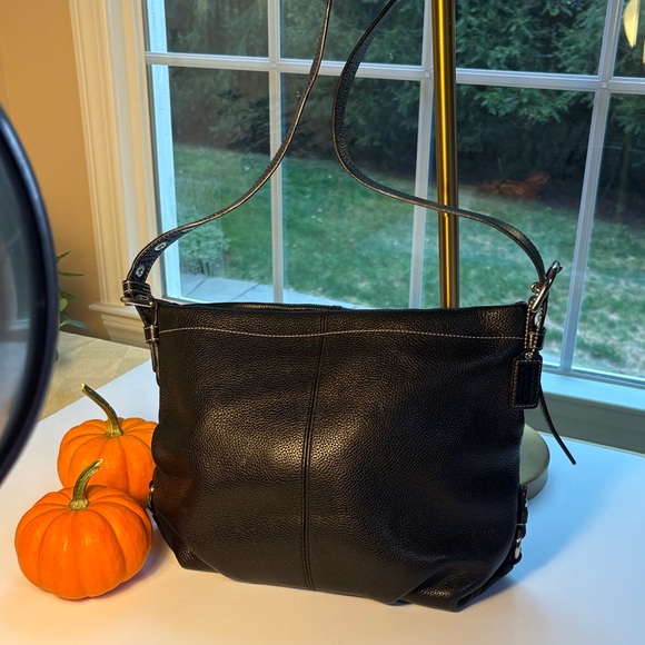 Early 2010s Coach Black pebbled-Leather Shoulder Bag / Laptop Bag - Picture 1 of 14
